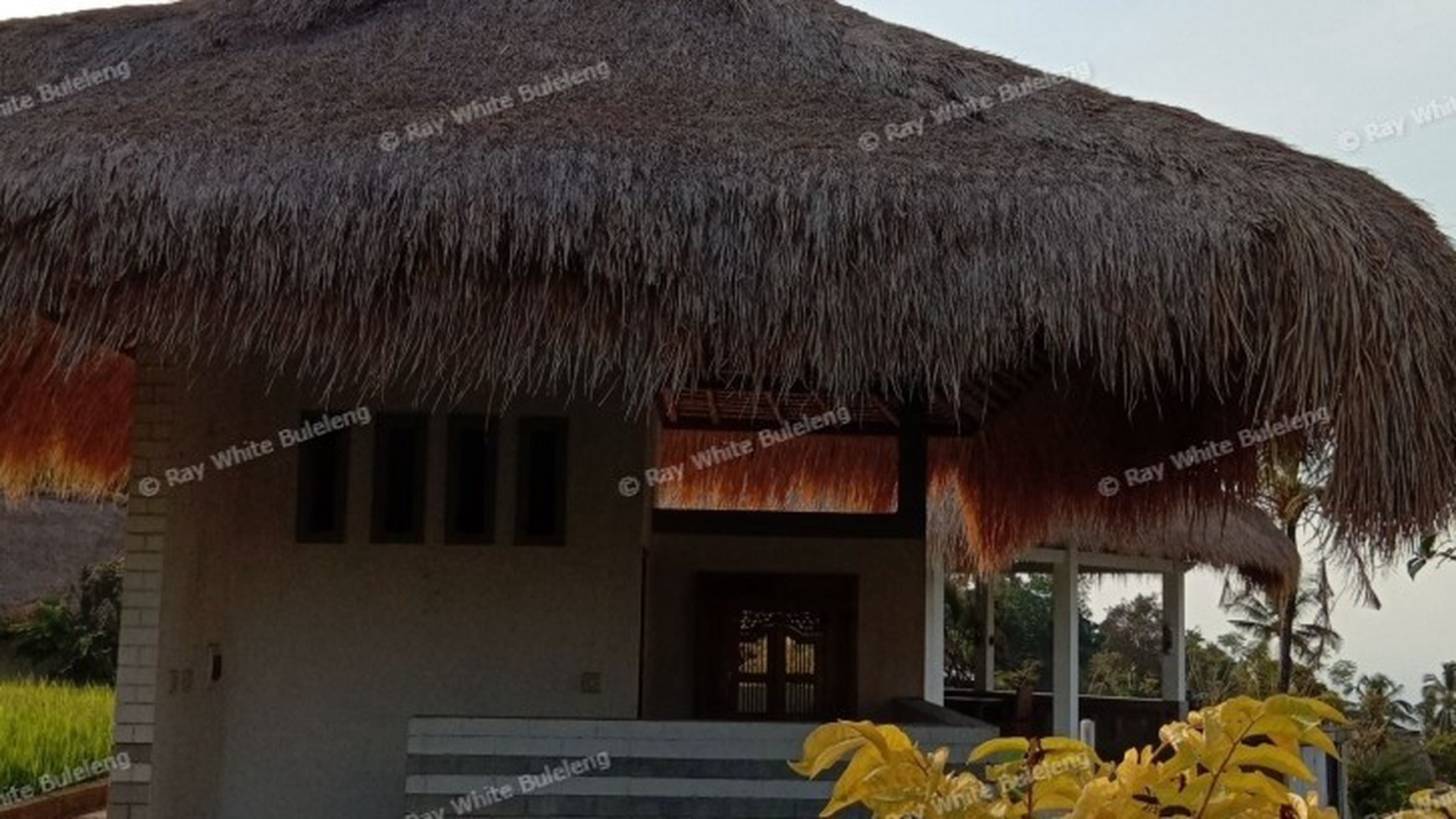VILLA FOR SALE WITH OCEAN AND RICE FIELD VIEW