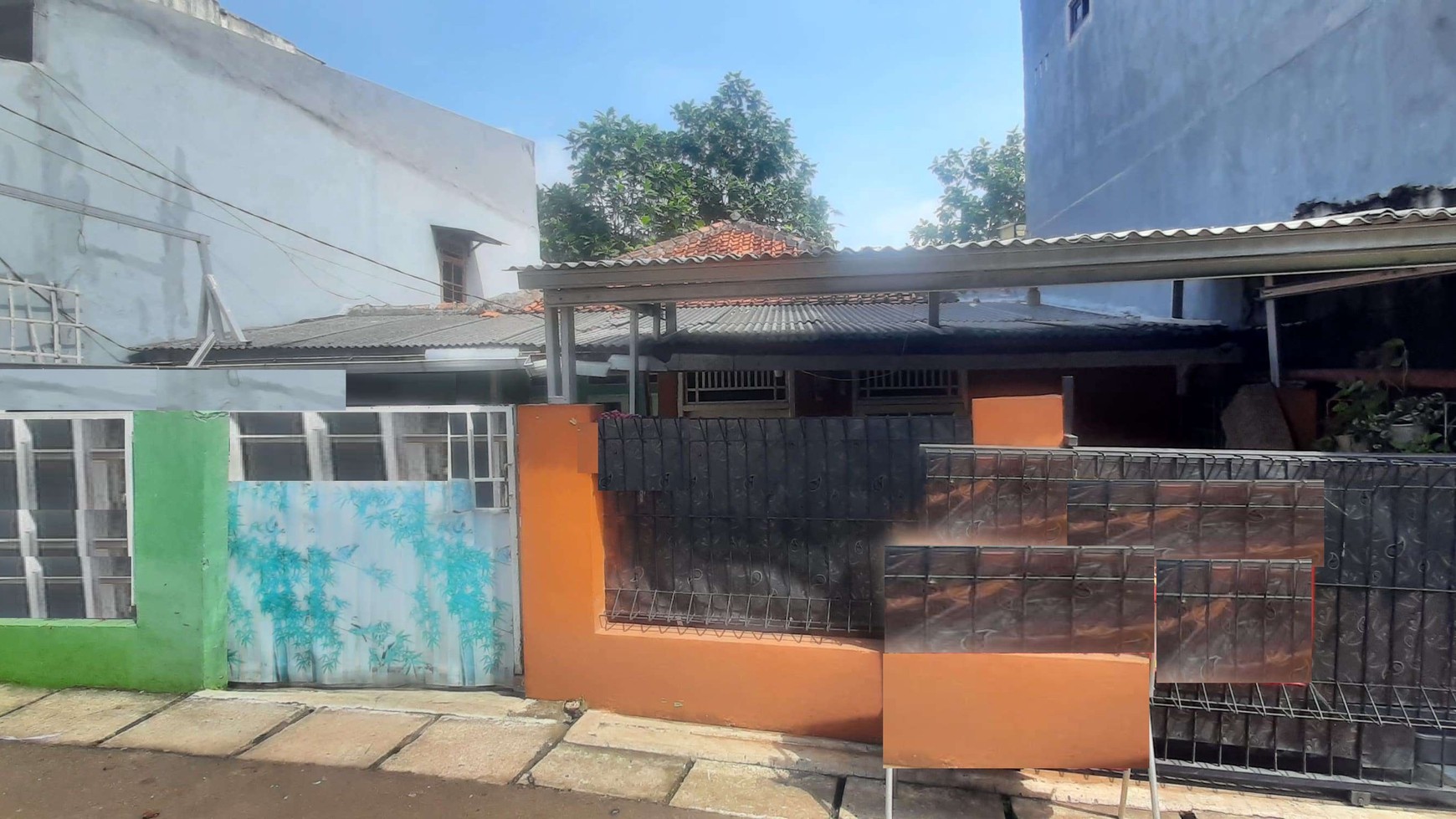 Rumah Lama Hitung Tanah Area Jl Cendrawasih, Dekat Stasiun & Akses Toll
