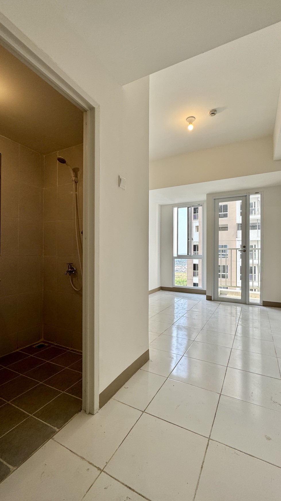 Disewa Apartemen Tokyo Riverside Tower Edogawa, Pik2