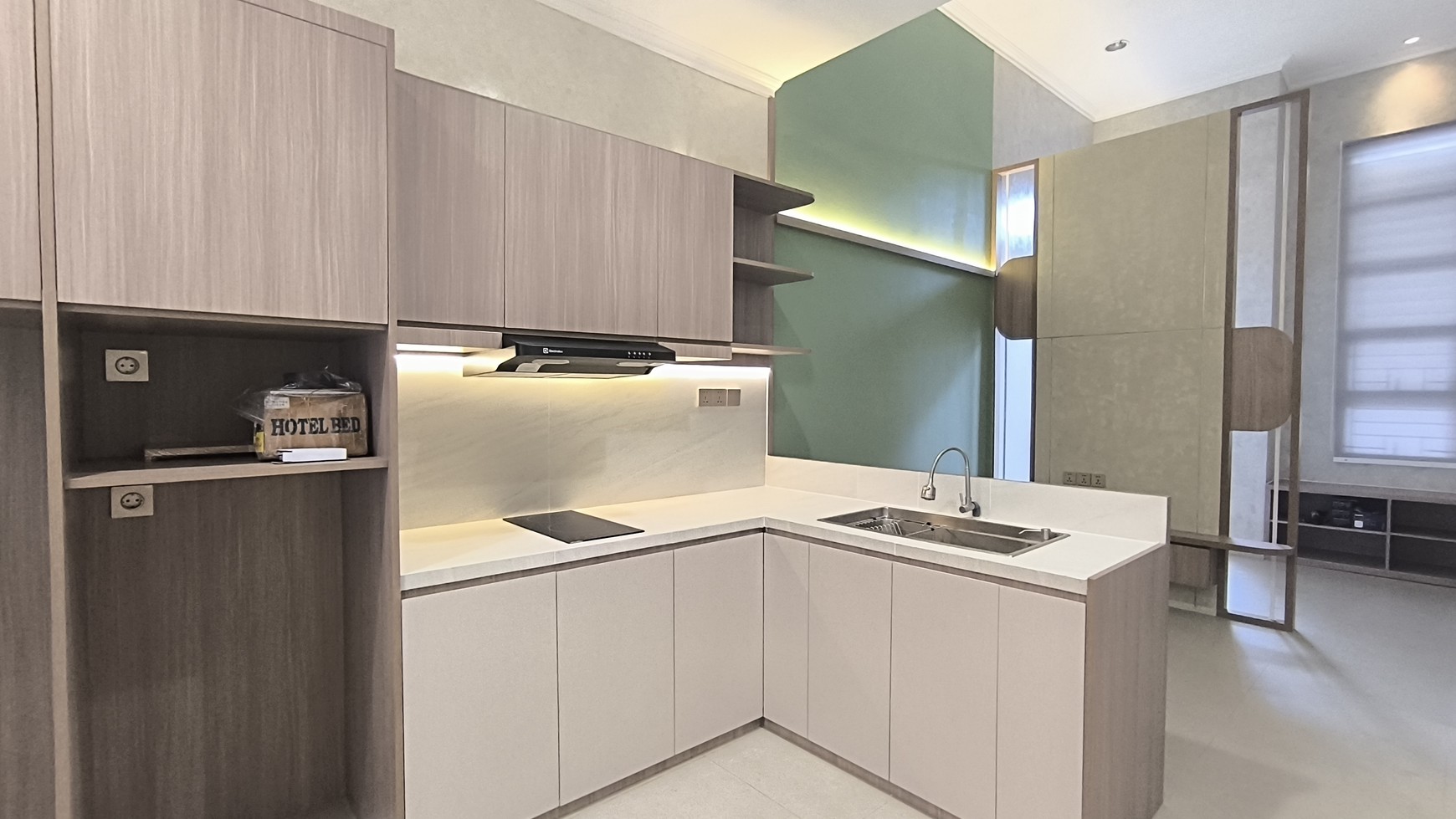Dijual Cepat !! Rumah Cantik dalam cluster Grand WIsata, Tambun - Bekasi