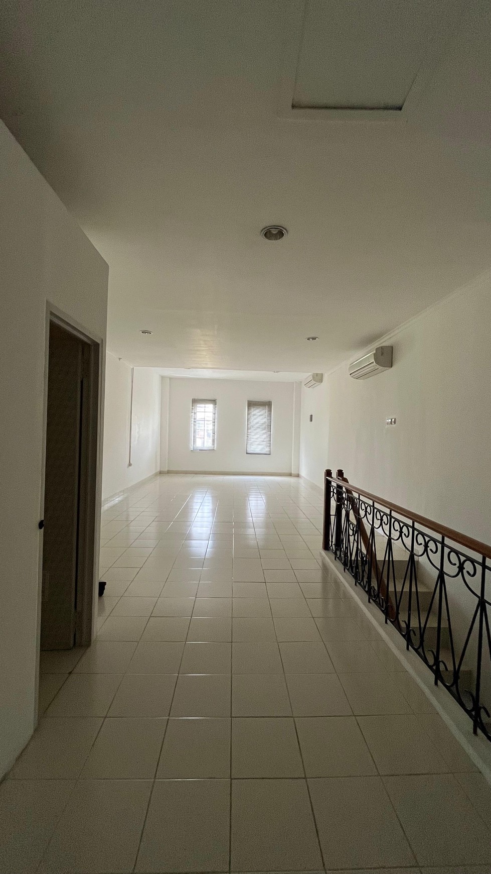 Best Price - Ruko Murah Hadap Boulevard Kota Wisata