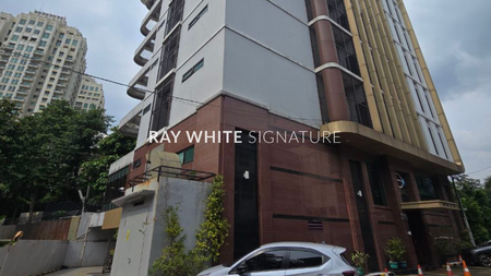 Dijual Gedung Komersil dengan Area Office dan Service Apartement di Kebayoran baru