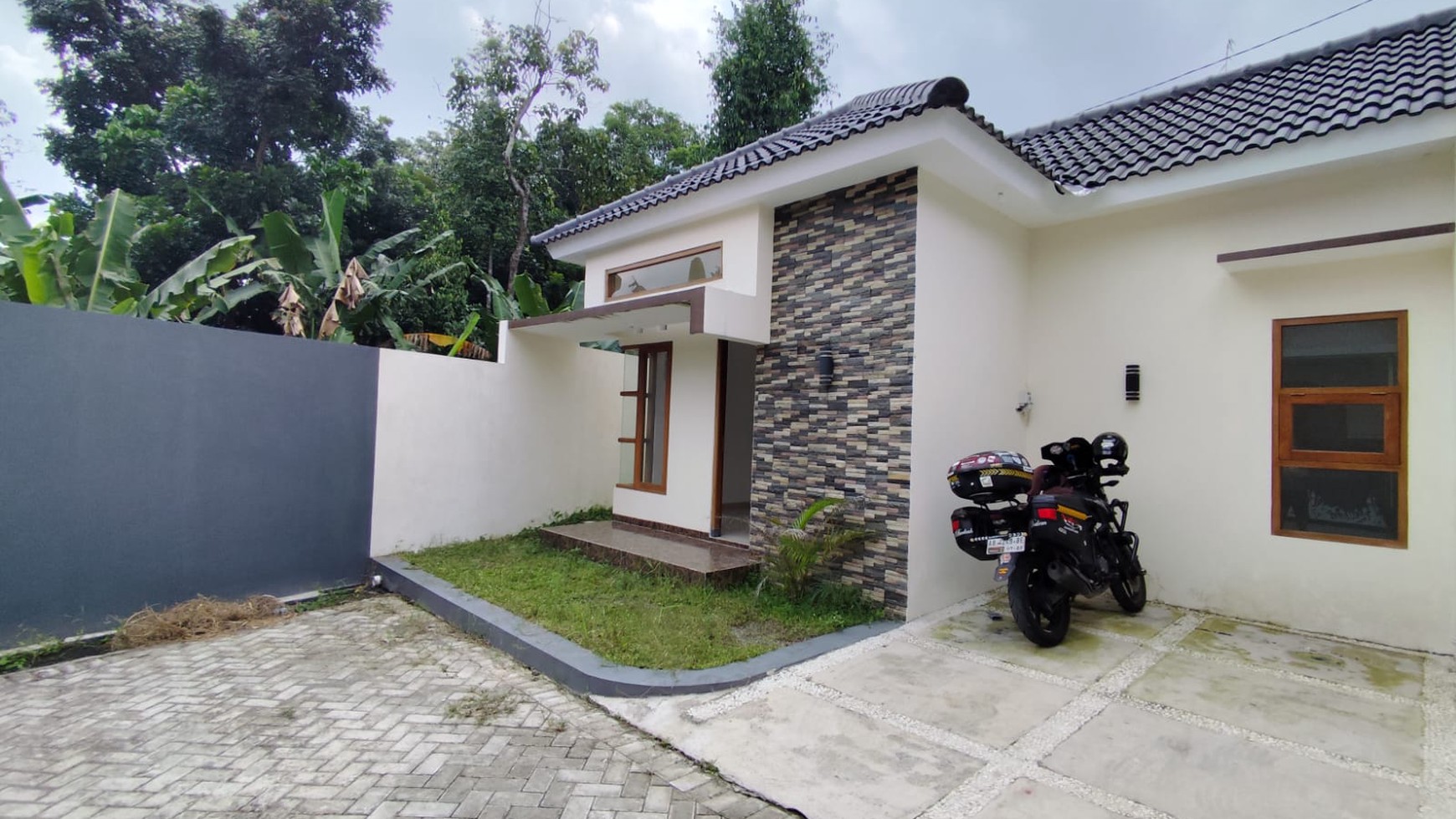 Rumah Dalam Perum Cocok Untuk Keluarga Dekat RSUD Sleman