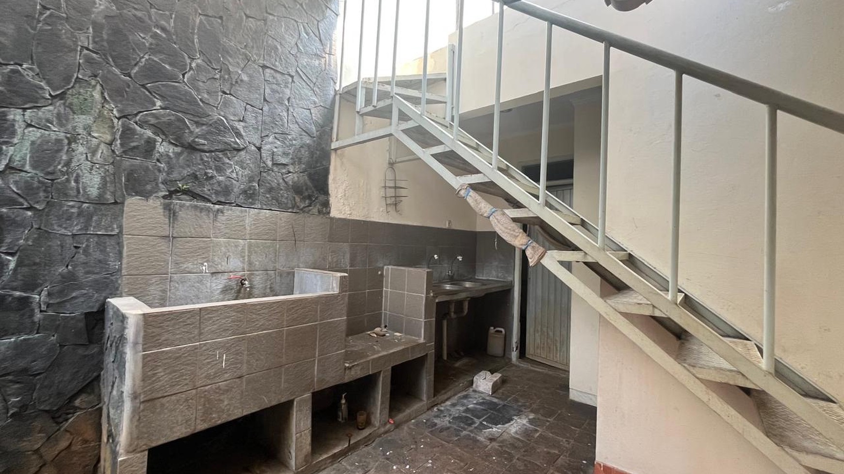 Rumah di Bintaro Sektor V Pondok Ranji Ciputat