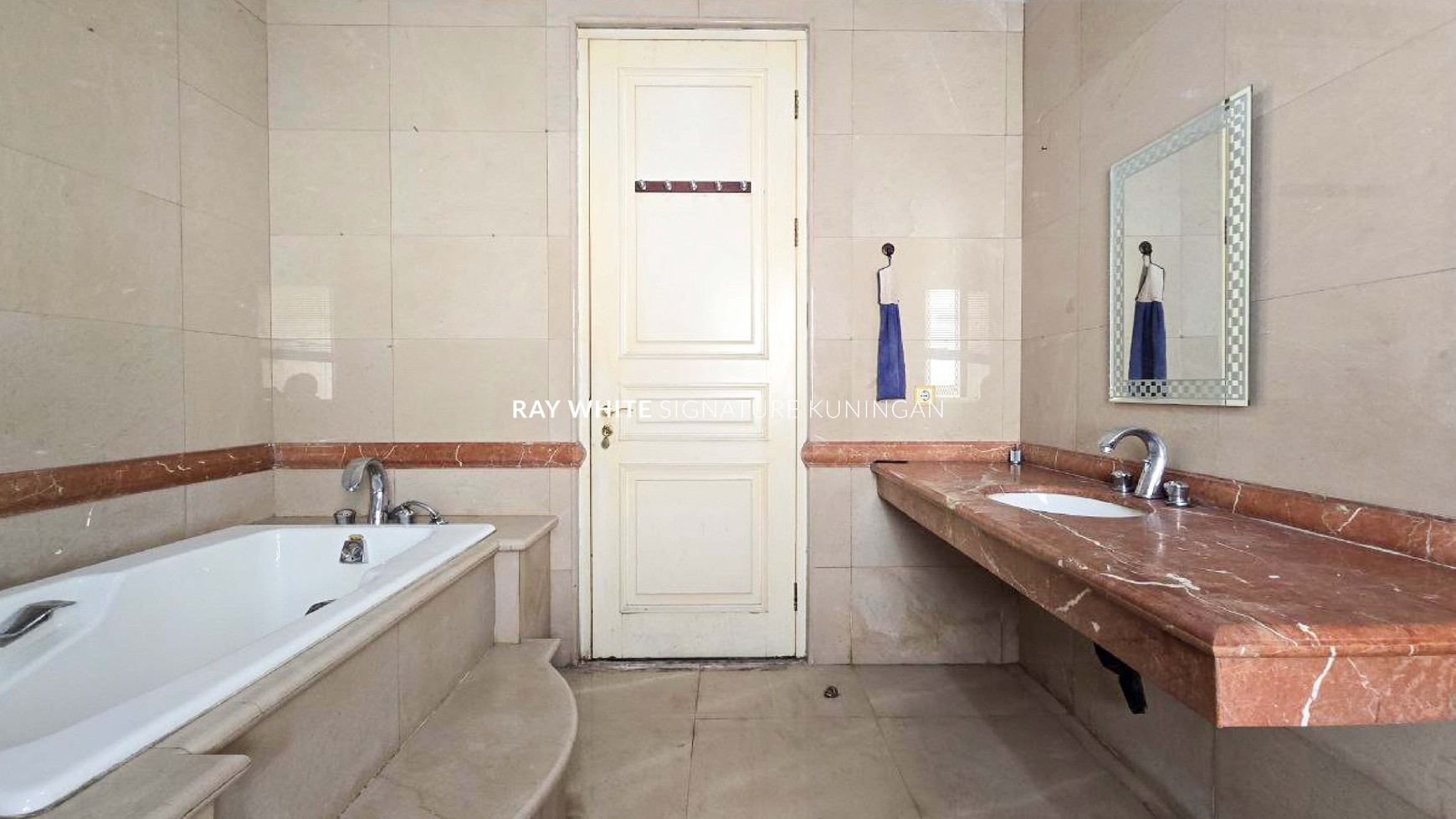 Dijual Rumah 4 Lantai Siap Huni di Jalan Setiabudi VI Cocok untuk Kantor atau Kost