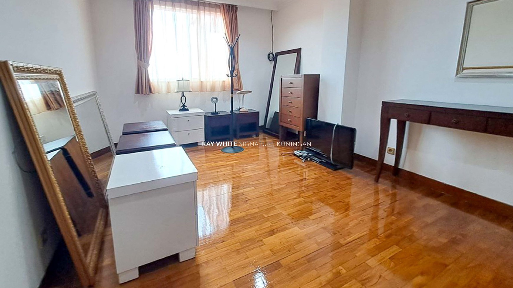 Dijual Apartemen Green View Penthouse Pondok Indah Tower B Middle Floor