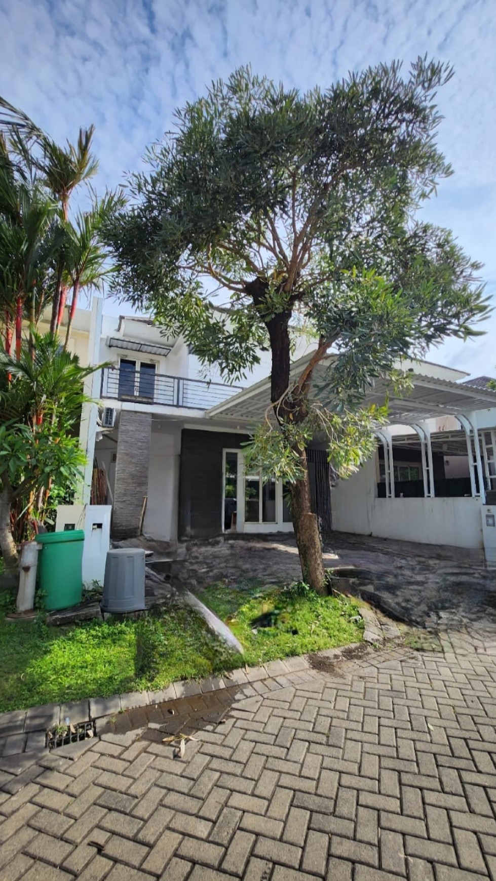 Dijual Rumah Wisata Bukit Mas 2 Surabaya Semi Furnished Dkt Citraland, Pakuwon Royal Residence