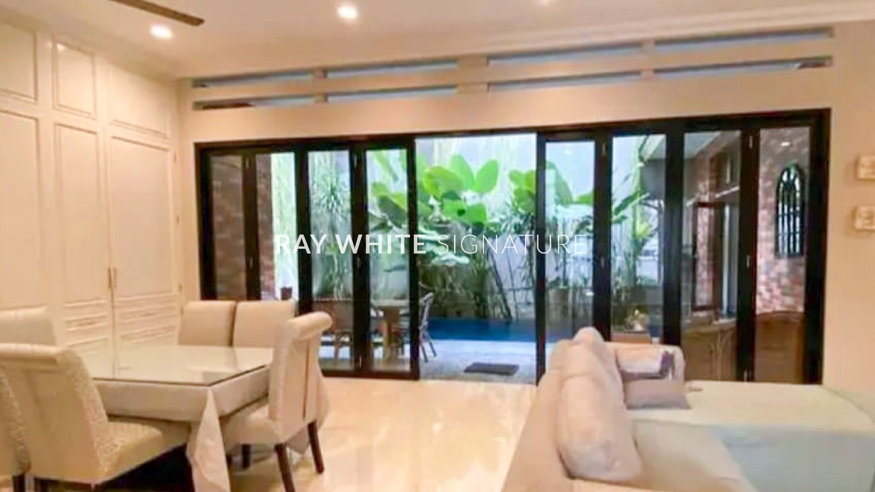 Jual Rumah Mewah di Lokasi Elite Jl. Panglima Polim Kebayoran Baru