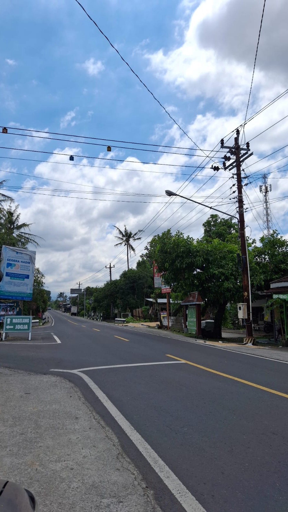 Tanah Luas 203 Meter Persegi Lokasi Selomartani Kalasan Sleman 