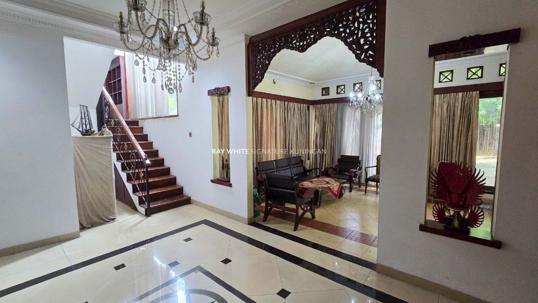 Jual Rumah Siap Huni dekat TMII di Ceger Permai
