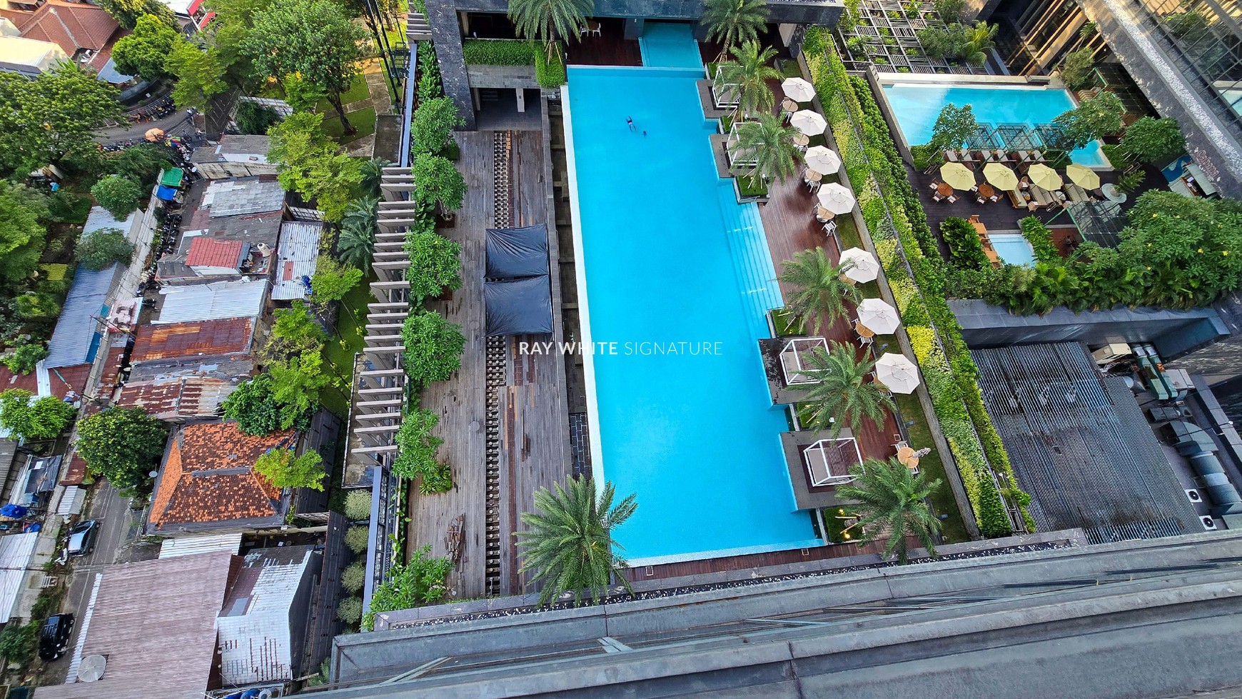 Dijual unit Apartemen 3 BR di District 8 Infinity Tower