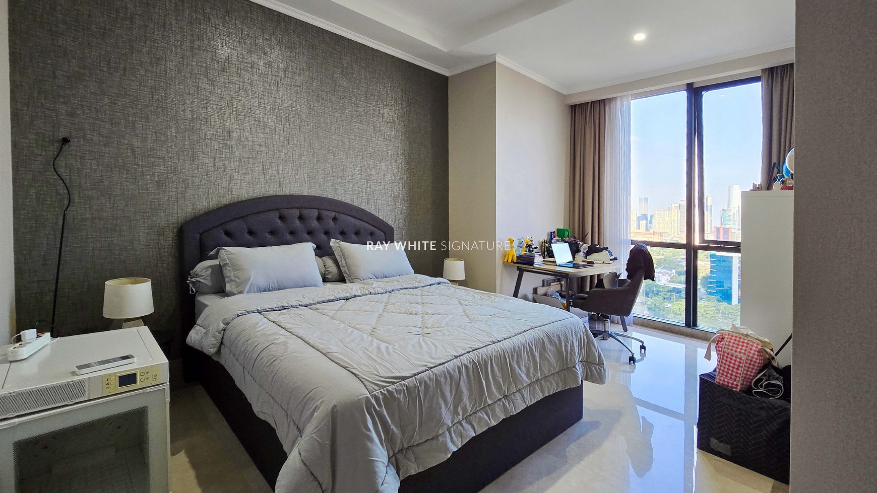 Dijual unit Apartemen 3 BR di District 8 Infinity Tower