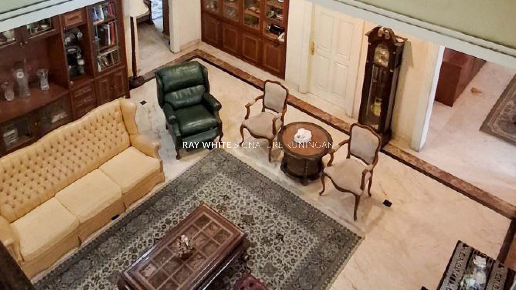 Dijual Rumah Mewah di Kawasan Elite Kebayoran Baru