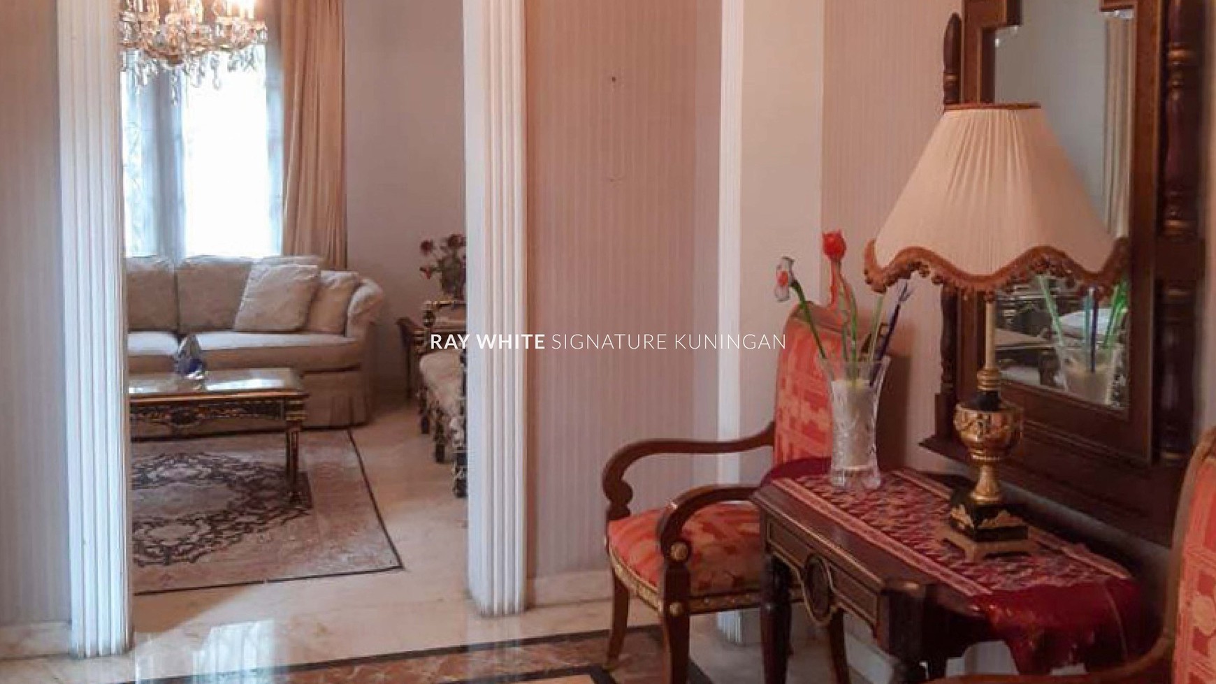 Dijual Rumah Mewah di Kawasan Elite Kebayoran Baru