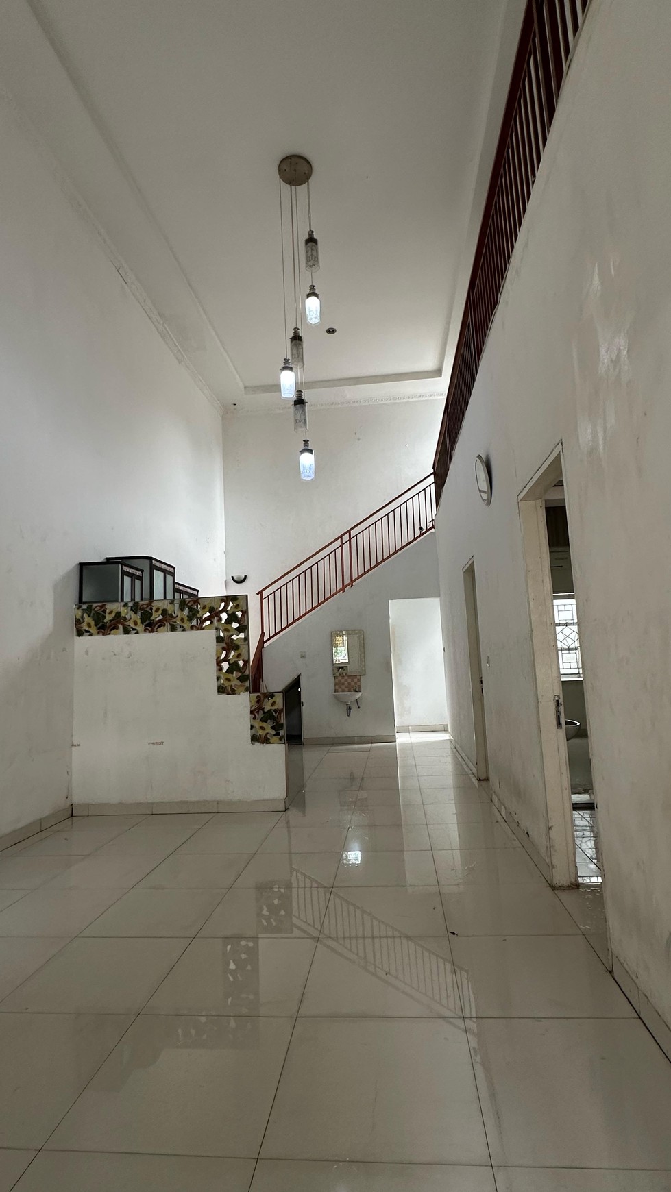 Rumah Tingkat Di Kota Wisata Cibubur Dijual Cepat