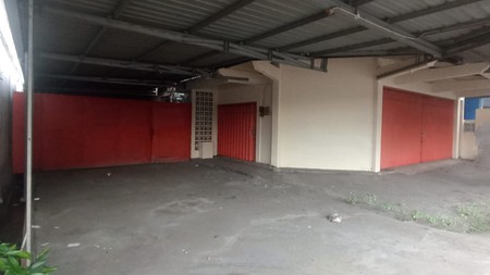 DISEWAKAN EX SHOWROOM MOBIL
