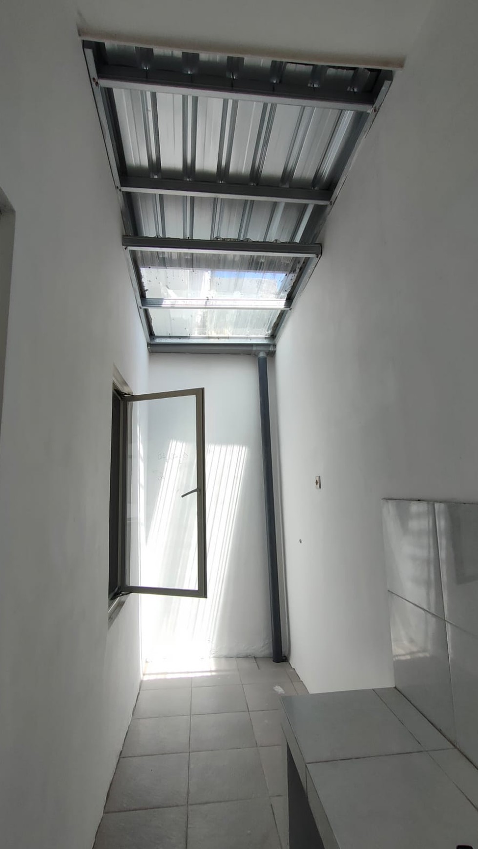 DIJUAL RUMAH GRESS SIAP HUNI