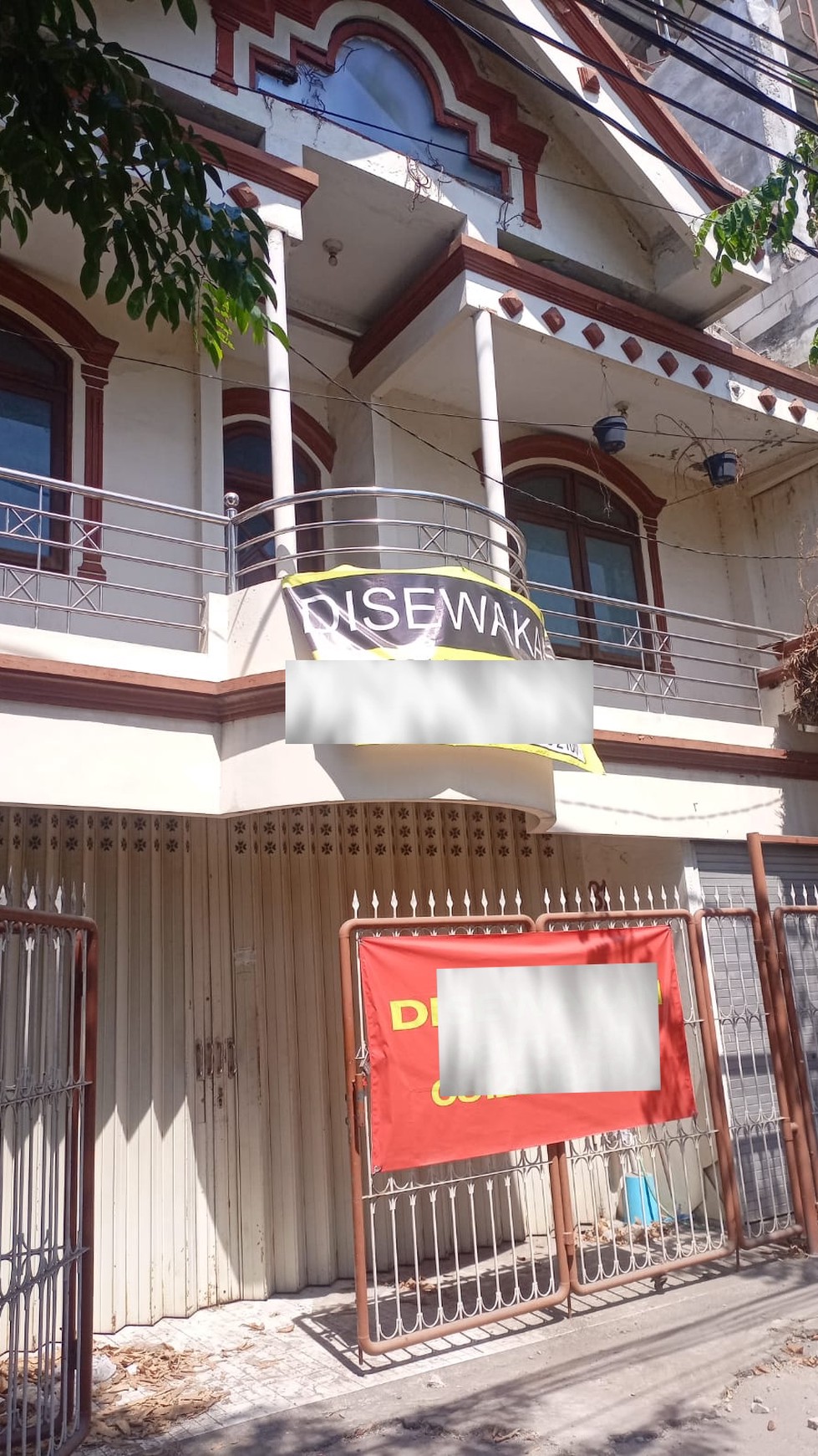 Disewakan Rumah 3 Lt- 10 KT di Raya Nginden Surabaya - Cocok untuk Kost atau Kantor