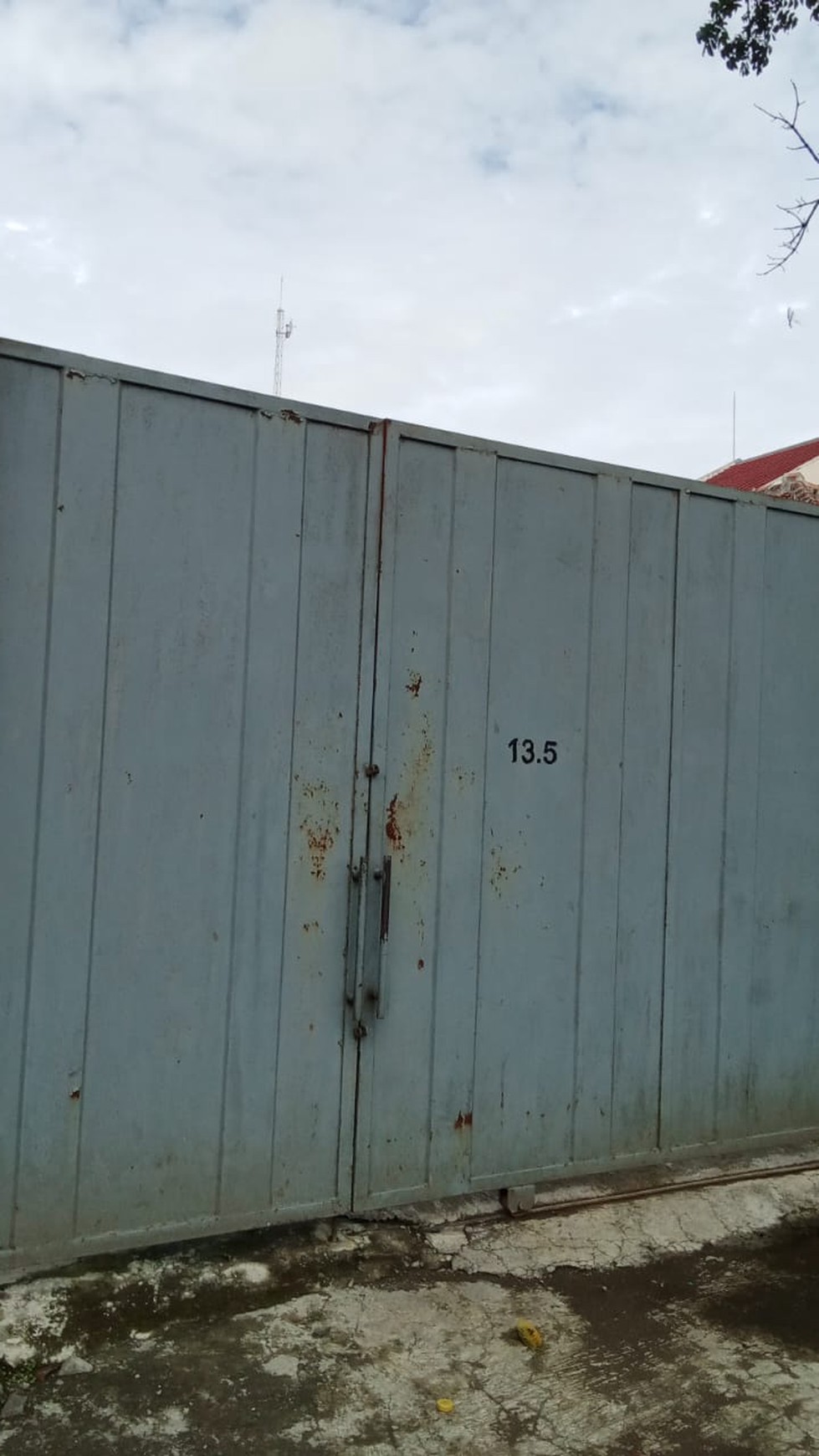 Rumah Hitung Tanah Area Cipete