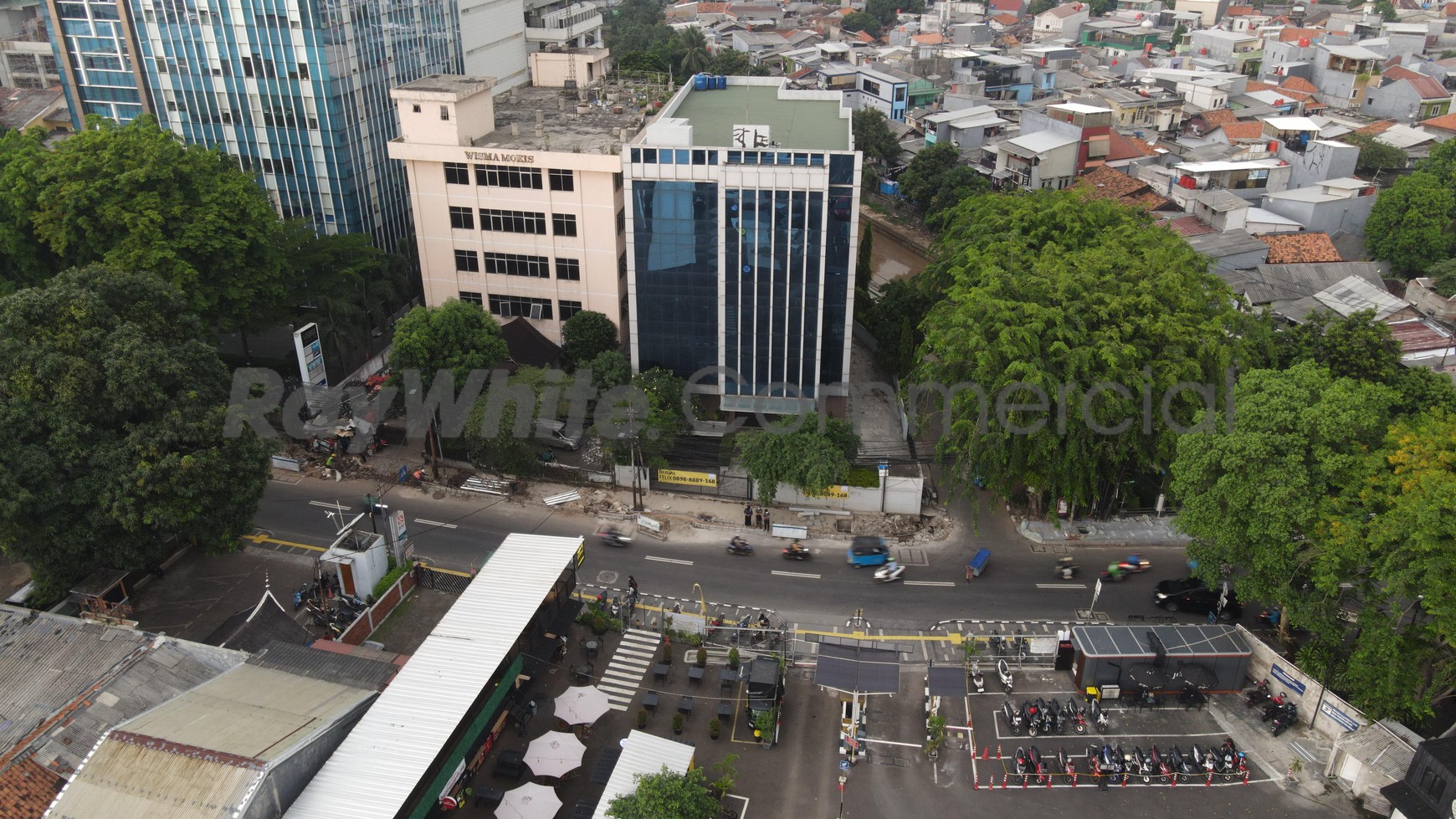 Gedung Baru Raden Saleh Cikini Menteng Area 6.5 Lantai Siap Pakai..