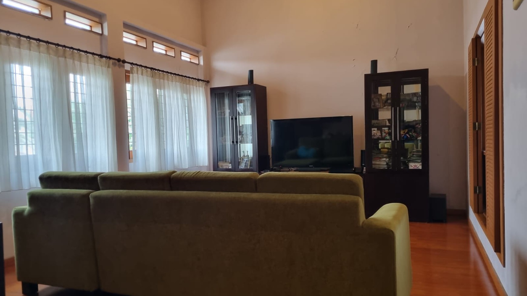 Rumah MEWAH Siap Huni dan Hunian Asri @Lebak Lestari Indah, Lebak Bulus.