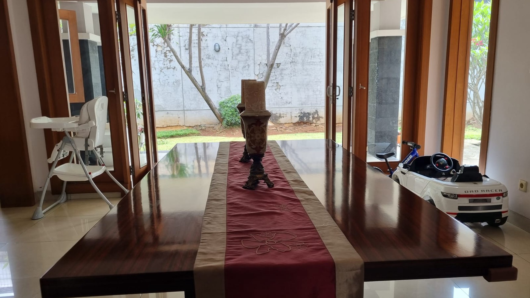 Rumah MEWAH Siap Huni dan Hunian Asri @Lebak Lestari Indah, Lebak Bulus.