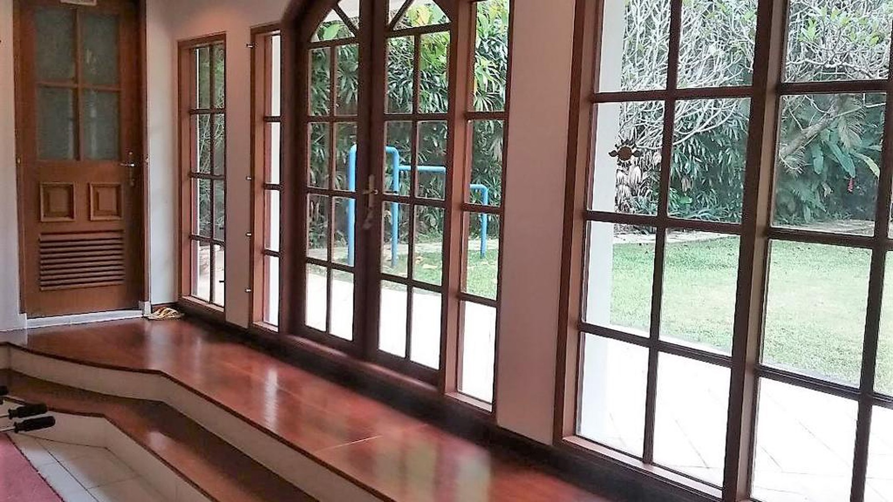 Rumah Kemang Barat Lux, Pool, Tenang