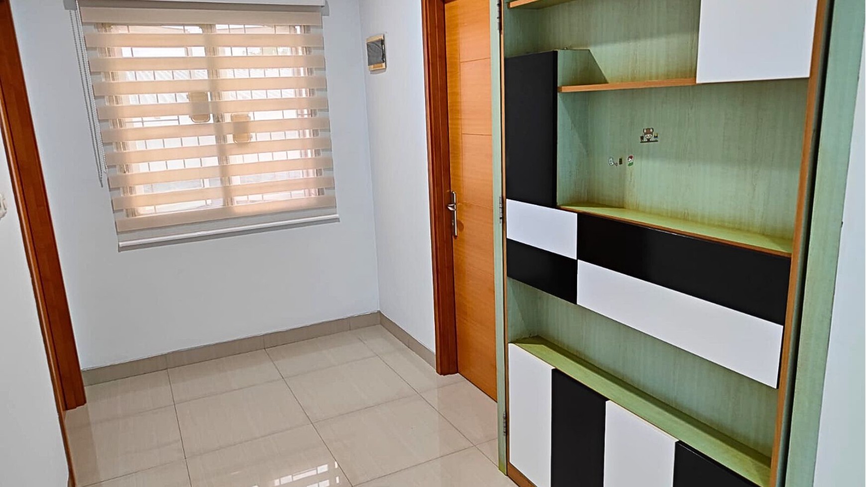 Rumah Nyaman Untuk Keluarga Di Taman Piccadilly Cluster [Lippo-Cikarang]