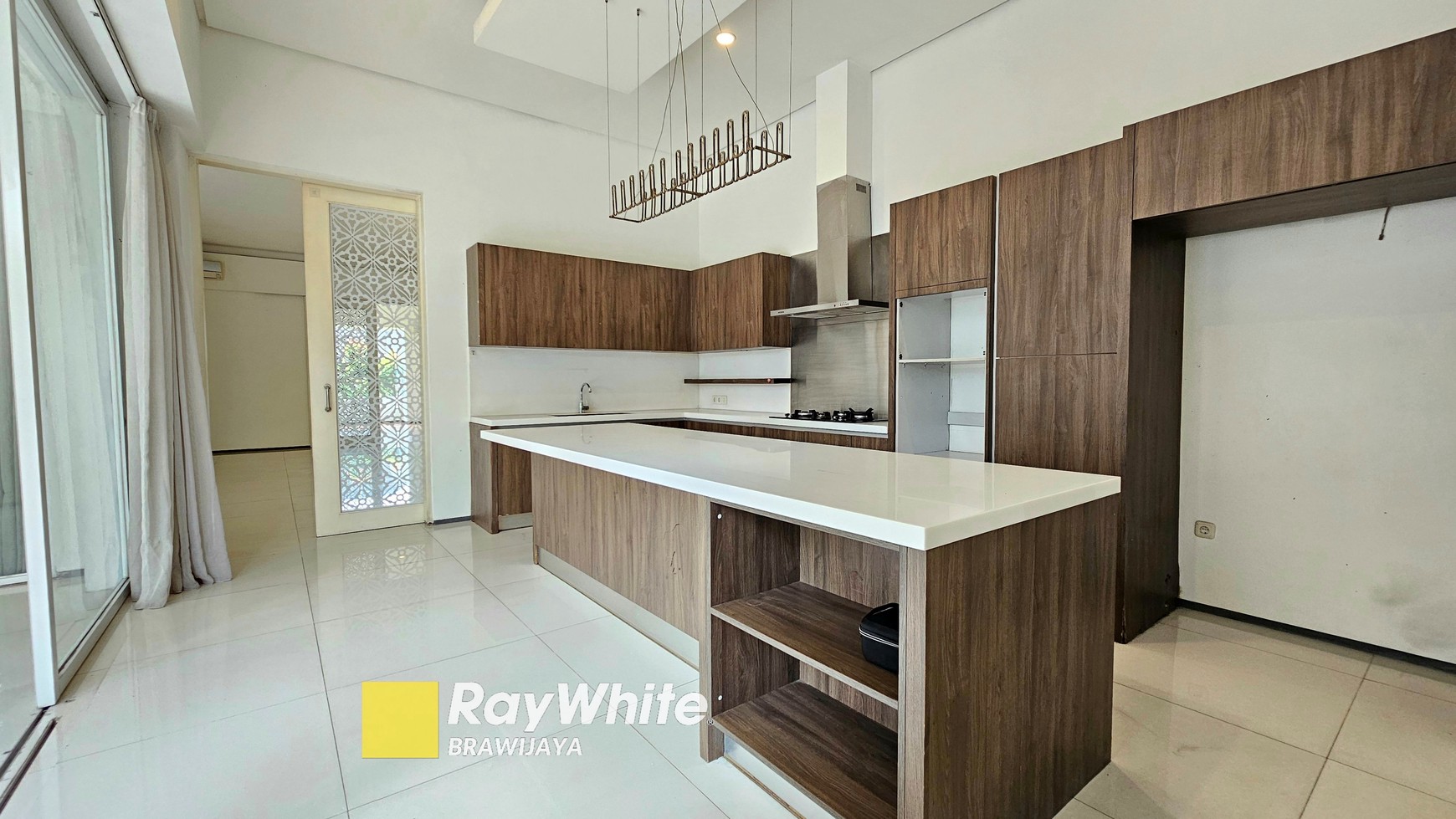 Rumah asri 1 lantai di Ampera Kemang, Jakarta Selatan, Siap Huni, 1 km ke Tol JORR