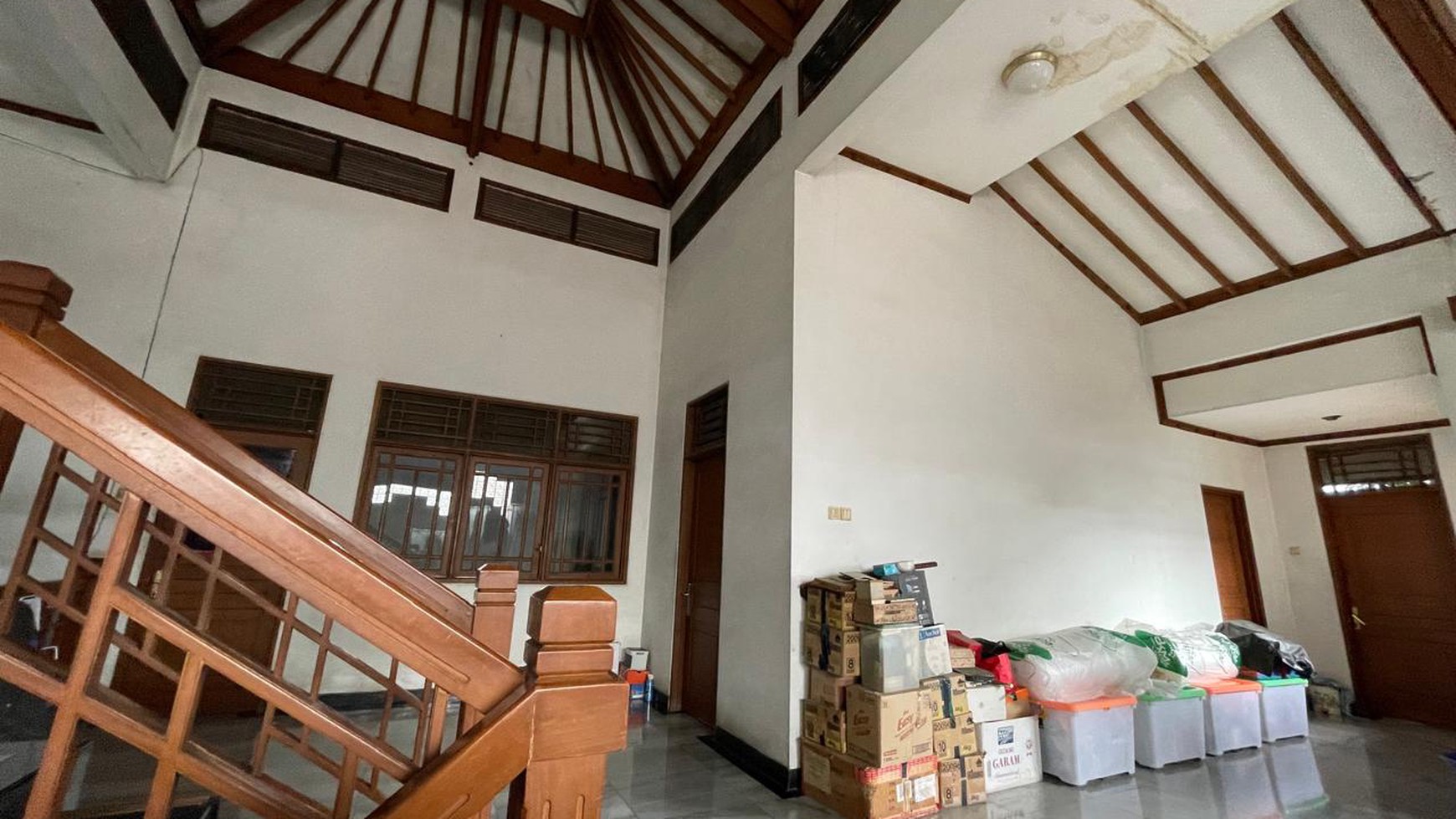 Rumah Turun harga di Meruya Selatan