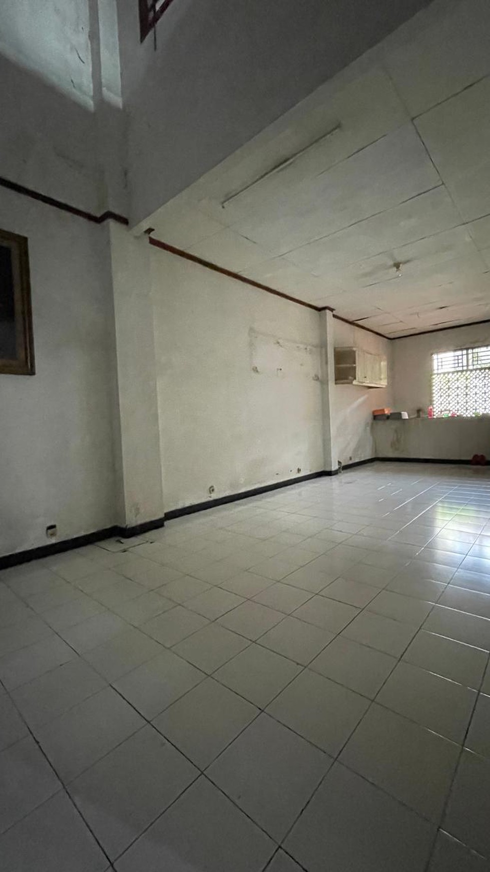 Rumah Turun harga di Meruya Selatan