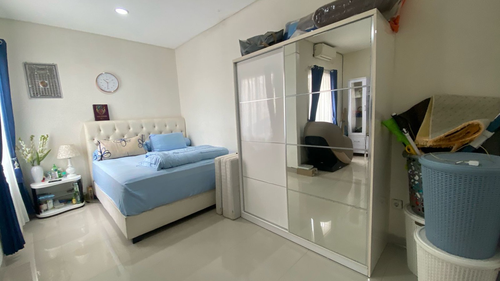 Rumah Cantik, Rapih, 2 Lantai di Cibubur Country