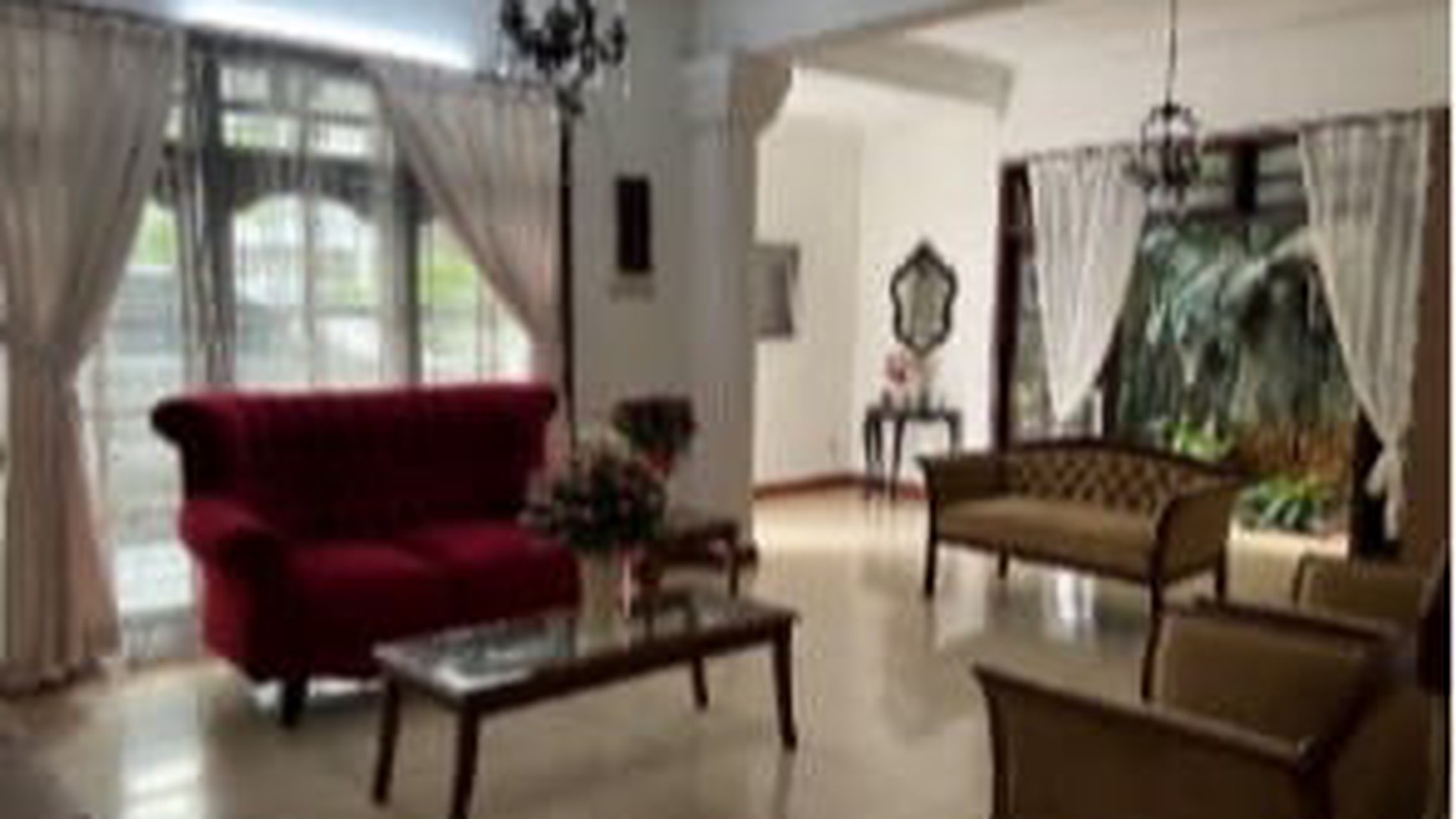 Dijual Rumah Tua Terawat Baik, Lokasi Strategis di Pinggir Jalan Raya Sumur Batu, Kemayoran - Jakarta Pusat