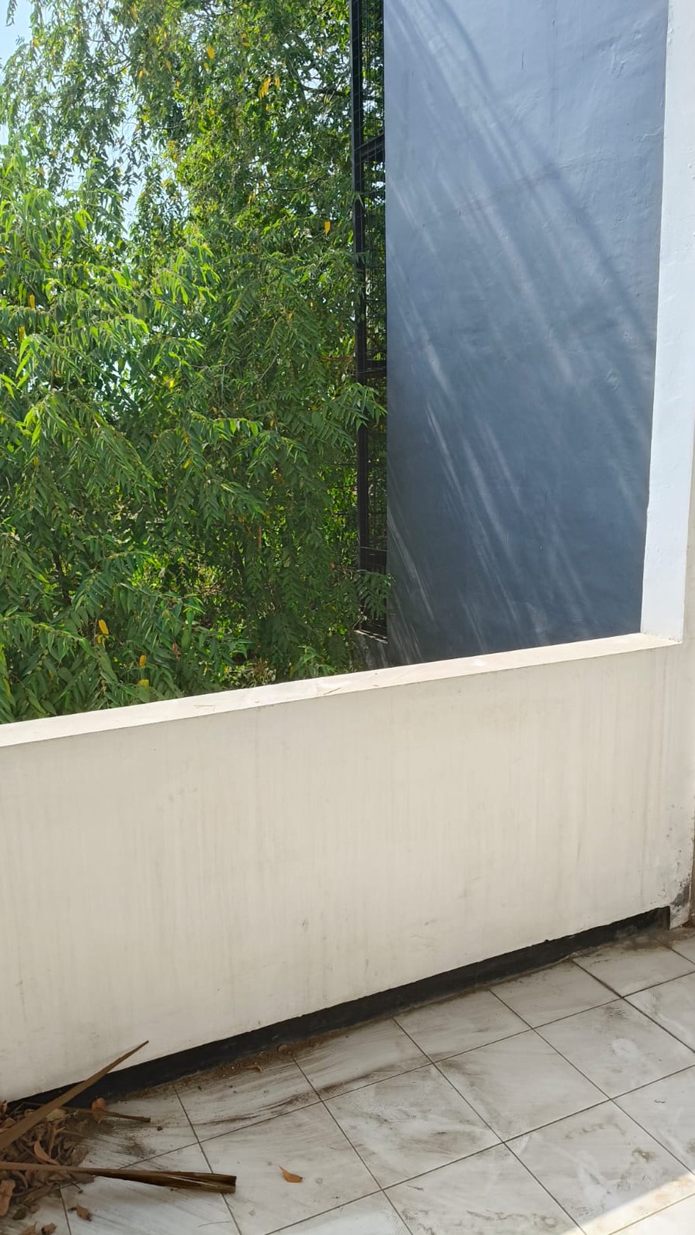 Dijual Ruko 3,5 Lantai di Raya Ngagel, Surabaya