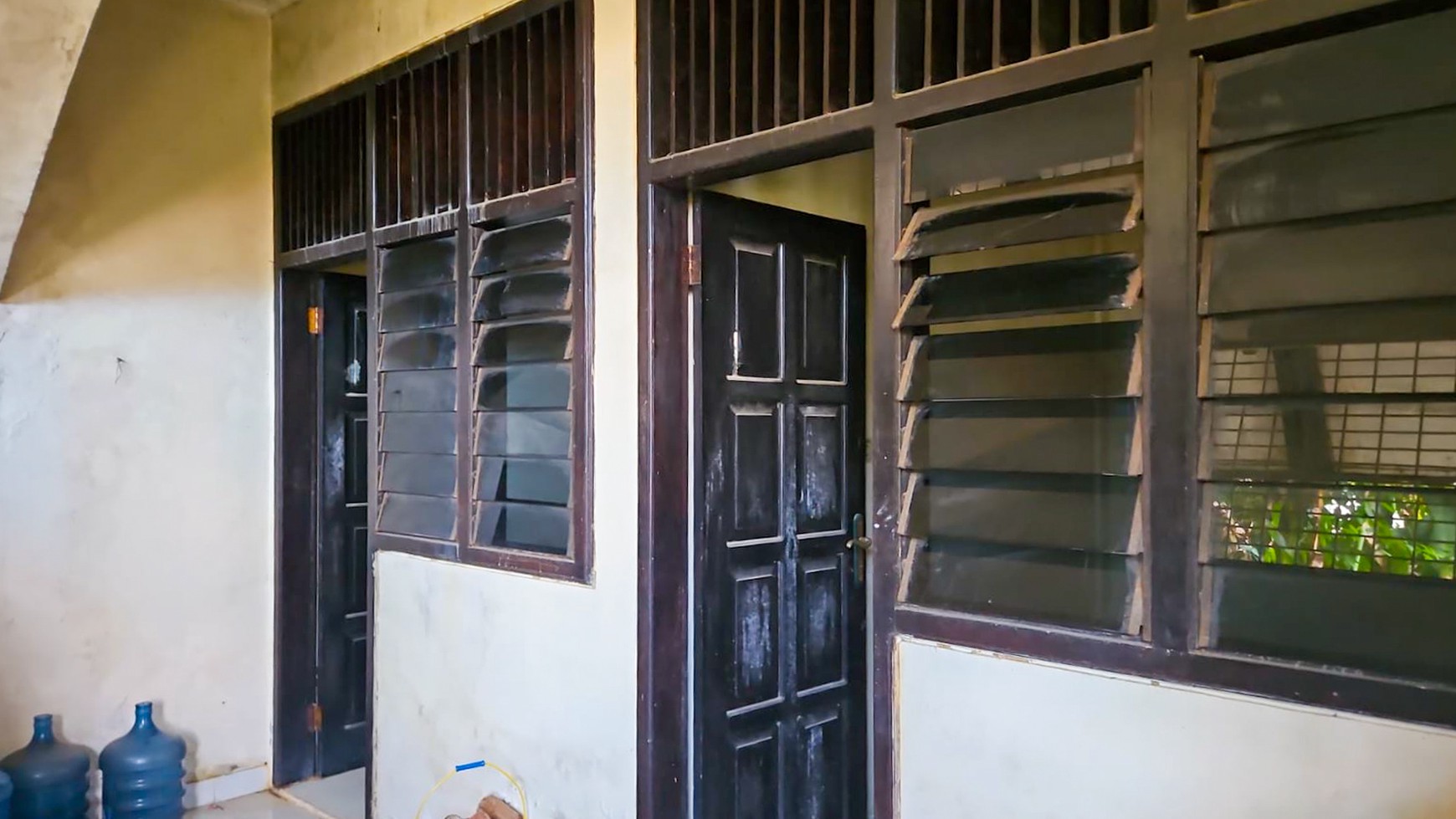 RUMAH KLASIK HALAMAN LUAS DI PAAL LIMA, KOTA BARU, JAMBI