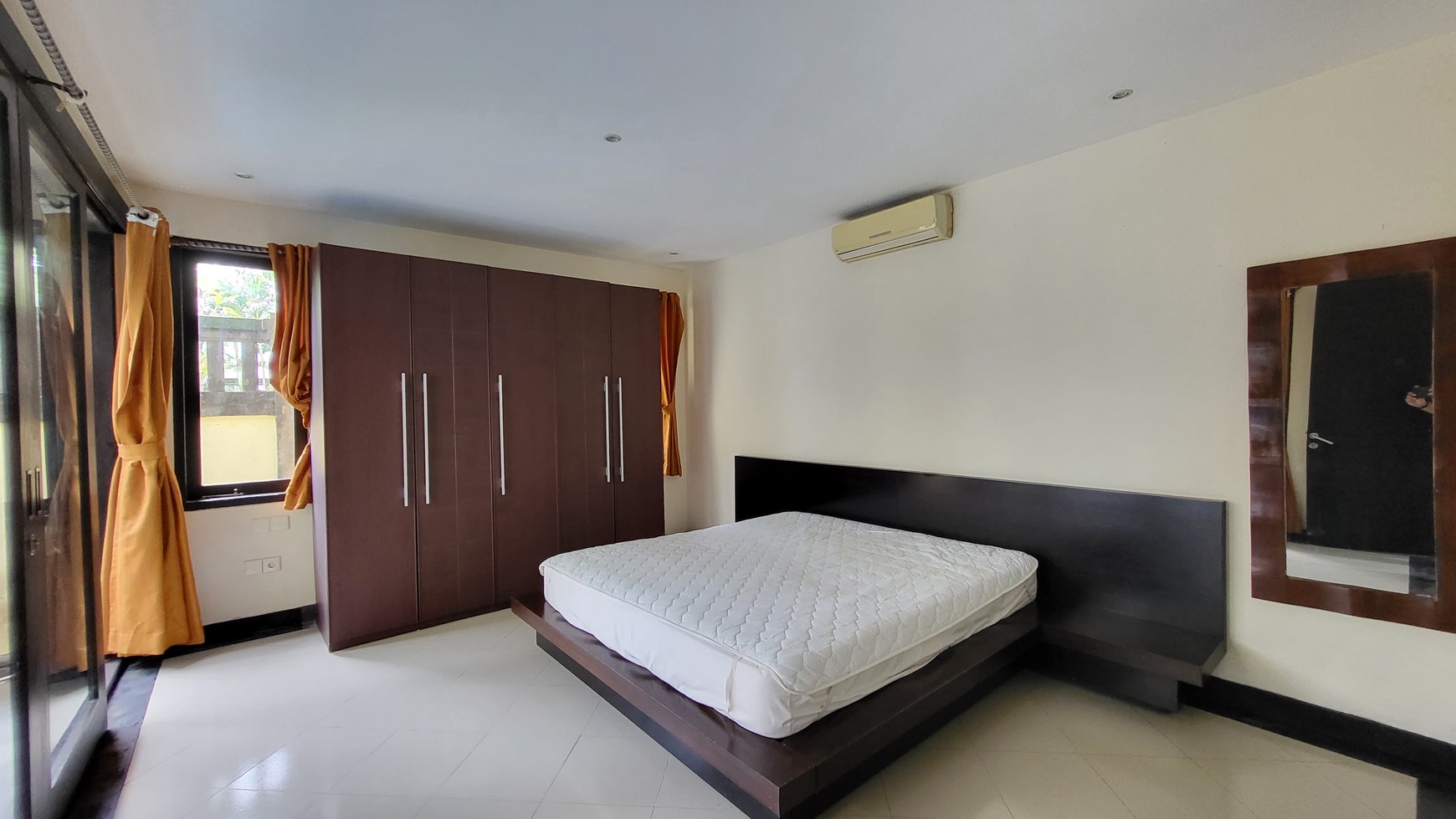 For Sale Balinesse Modern Villa at Taman Mumbul, Nusa Dua
