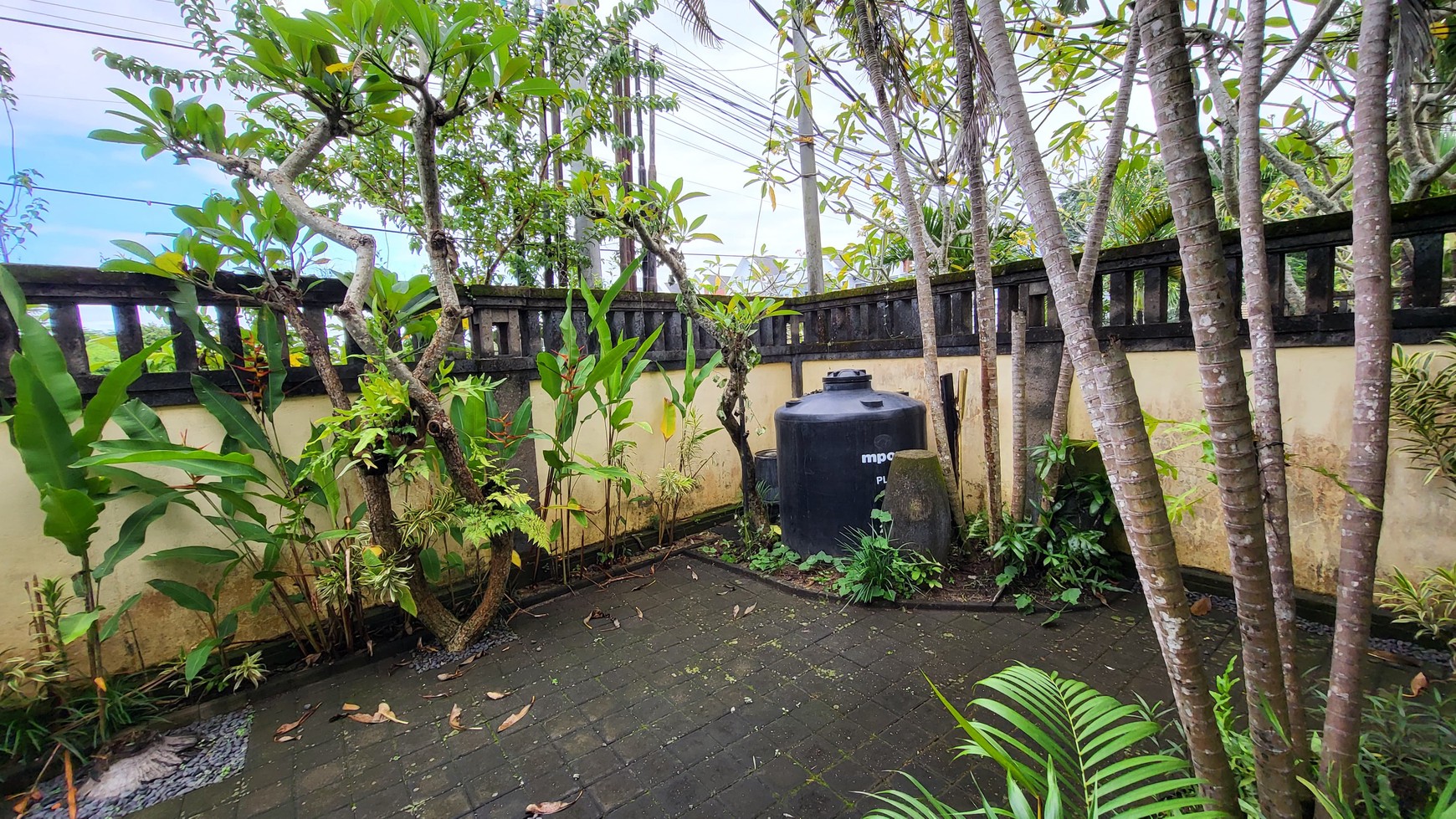 For Sale Balinesse Modern Villa at Taman Mumbul, Nusa Dua