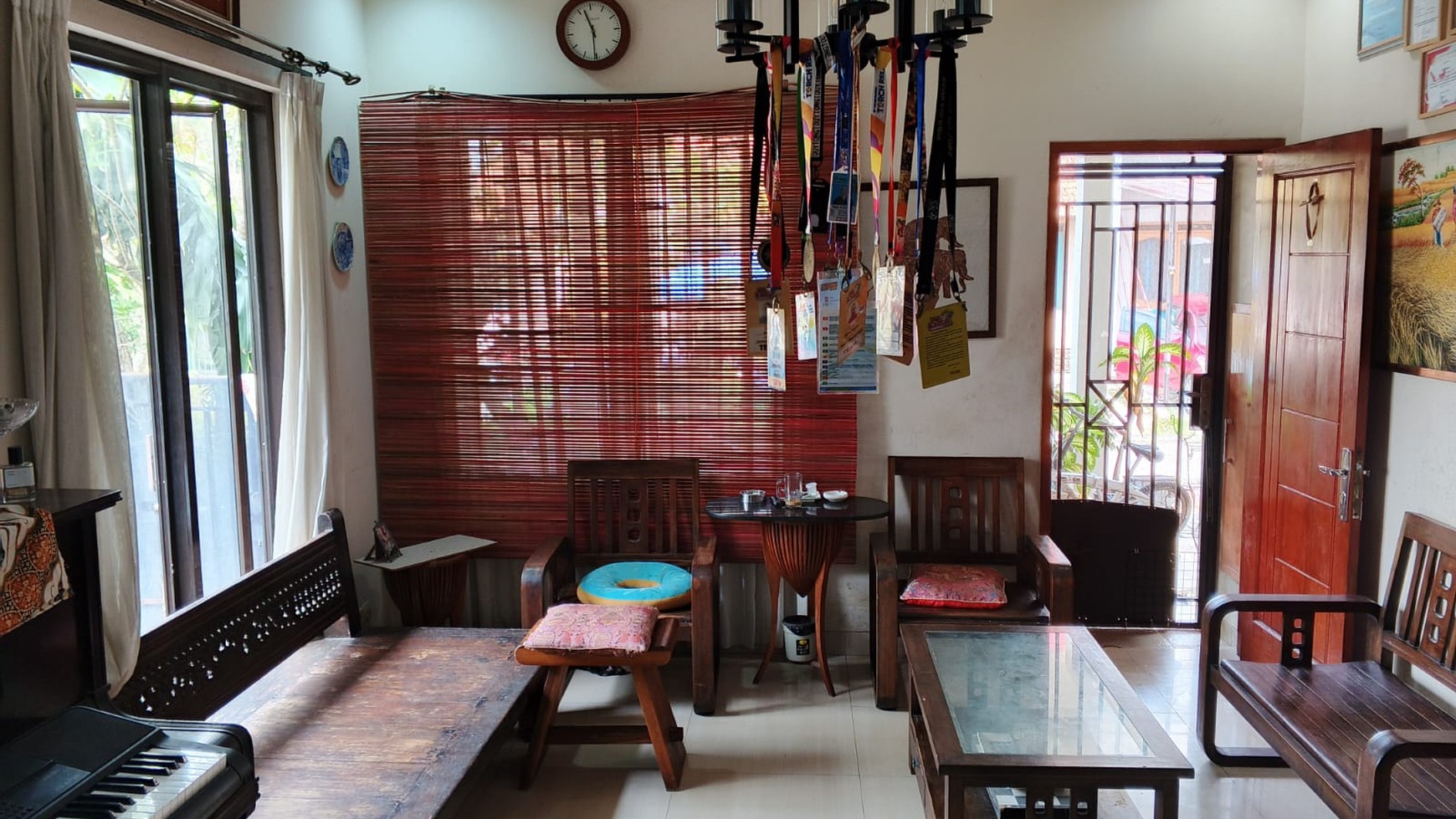 Dijual rumah di Taman Ubud Permai Lippo Karawaci Tangerang