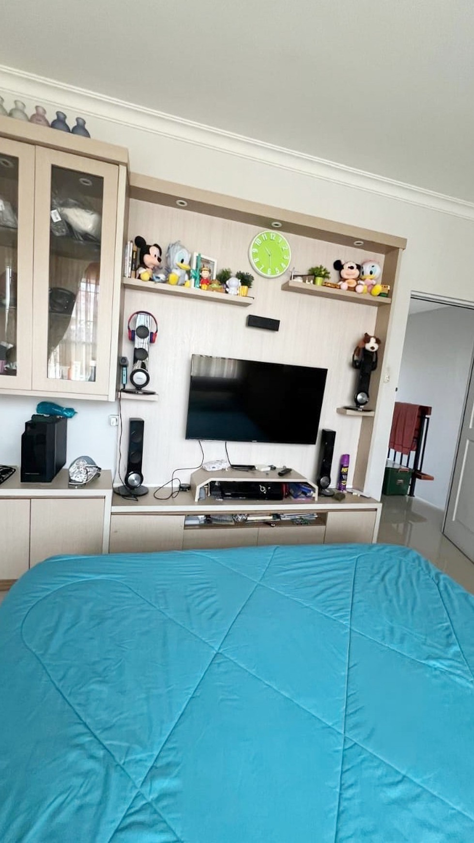Rumah Hook Full Furnished di Malibu Village Gading Serpong