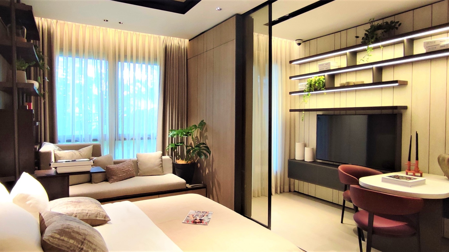 Apartemen Mewah Antasari Place 1BR Harga 2,1 M, hanya 300 Juta Langsung dapat Unit!!!