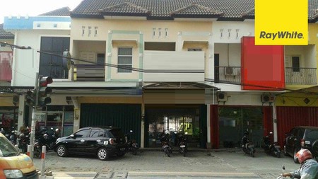 Dijual Ruko 2 lt di Raya Mayjen Panjaitan Persimpangan Te'An Madiun
