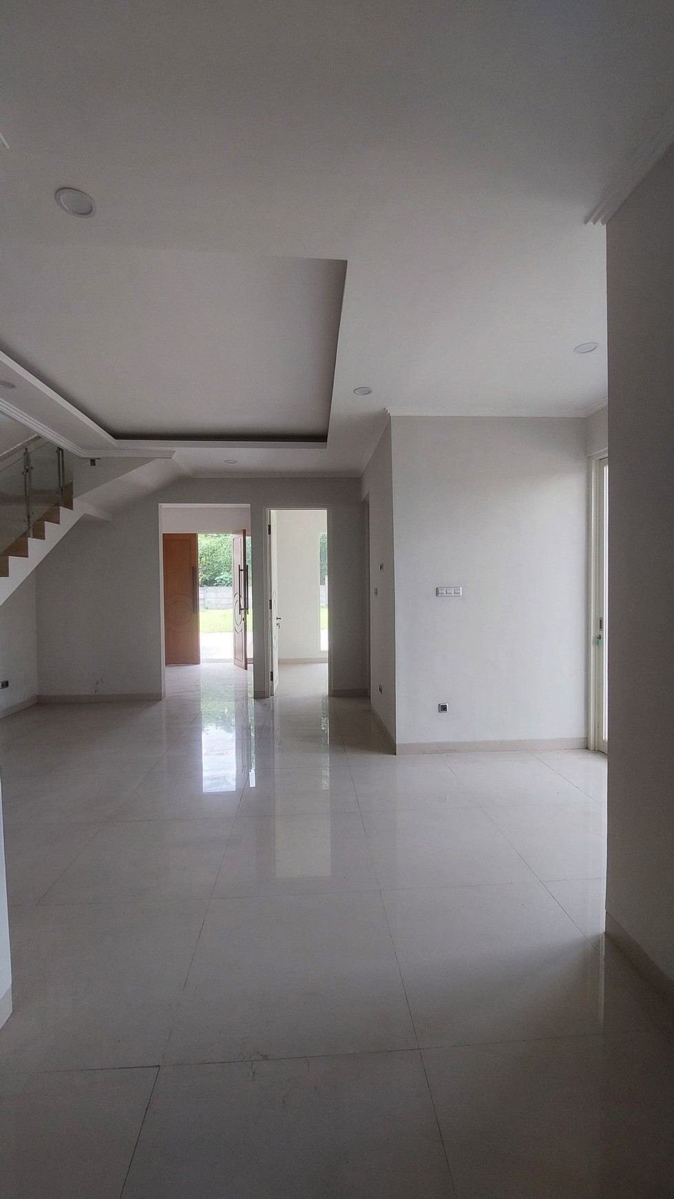 Rumah Cluster Greenwich Royal Residence, Surabaya
