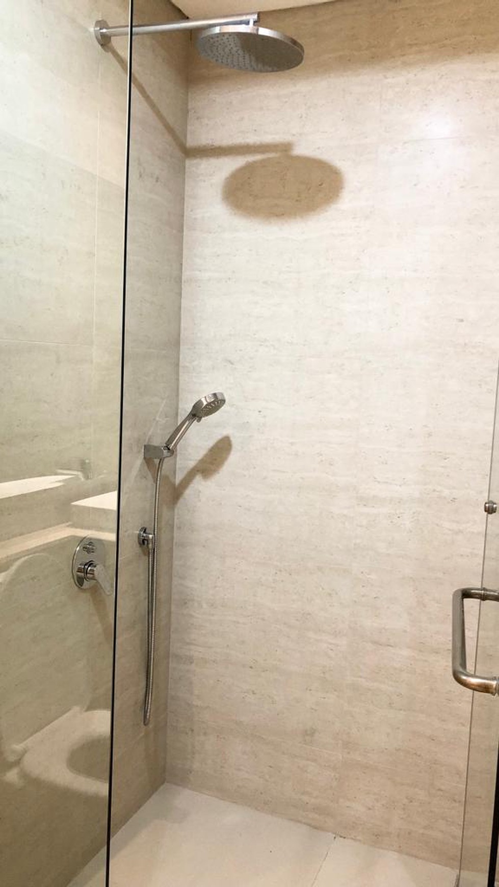 Apartemen Mewah Gold Coast Tower Bahama PIK 2