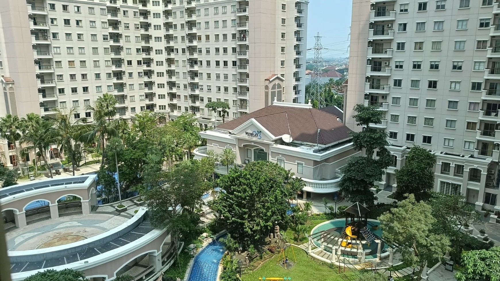 Apartemen De Residence Waterplace Pakuwon Surabaya Barat