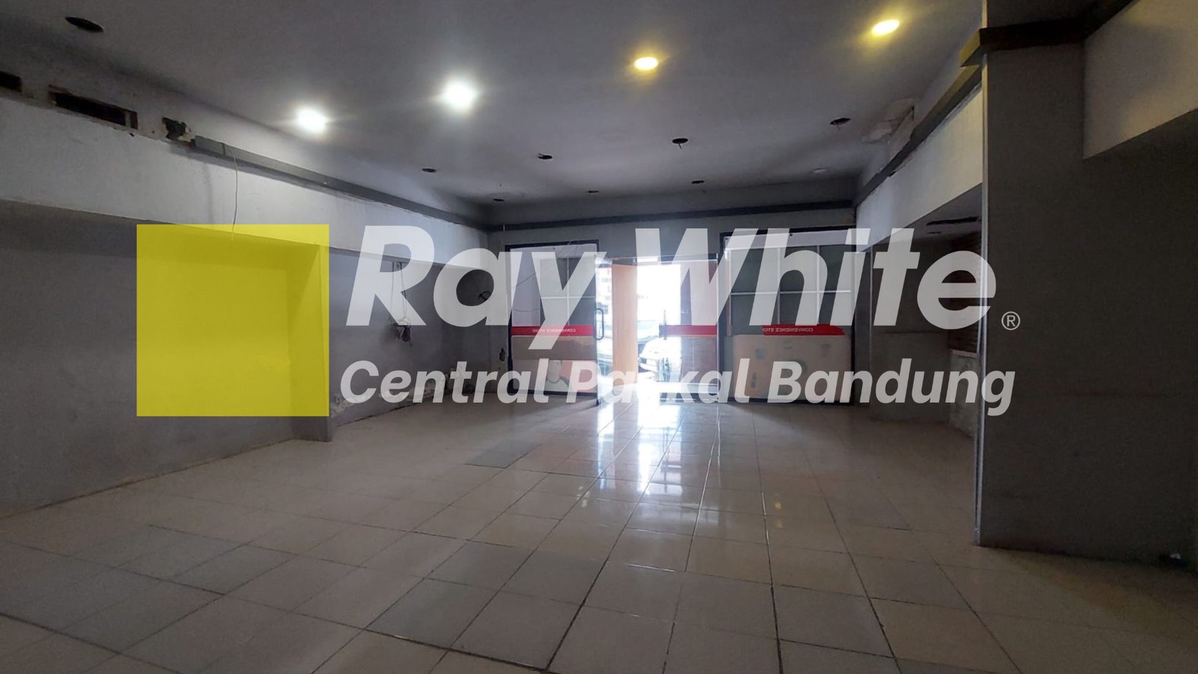 Ruko di Mainroad Sudirman Dekat Sekolah Anak Bandung