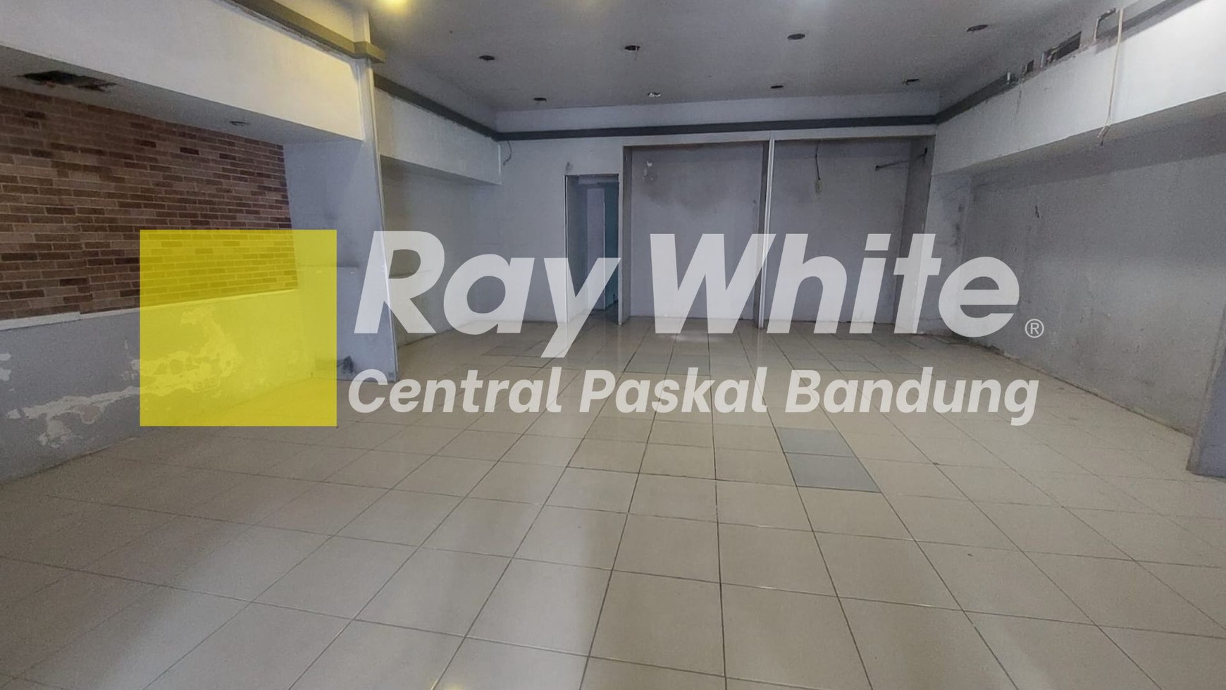 Ruko di Mainroad Sudirman Dekat Sekolah Anak Bandung