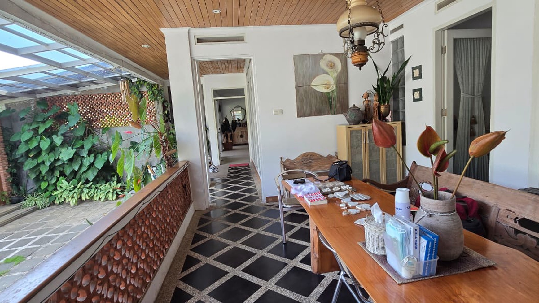 Dijual Rumah Lux Asri di jl Padaasih , Bandung Kota
