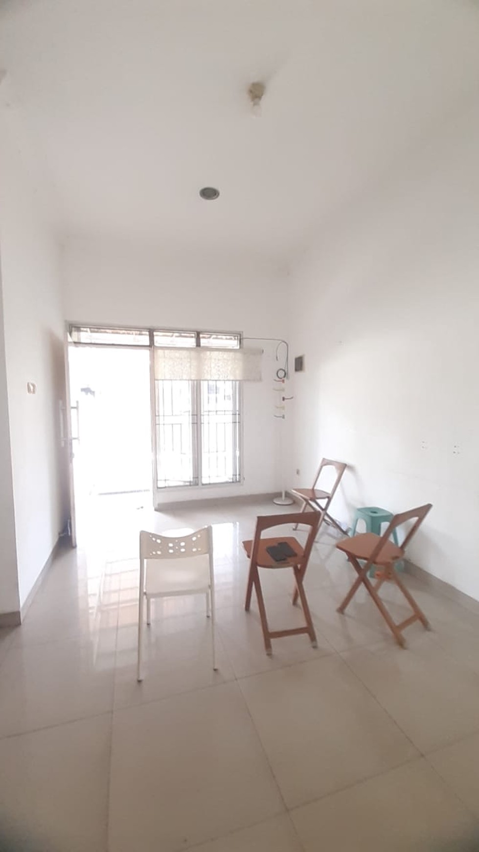 Rumah di Bukit Nusa Indah Ciputat