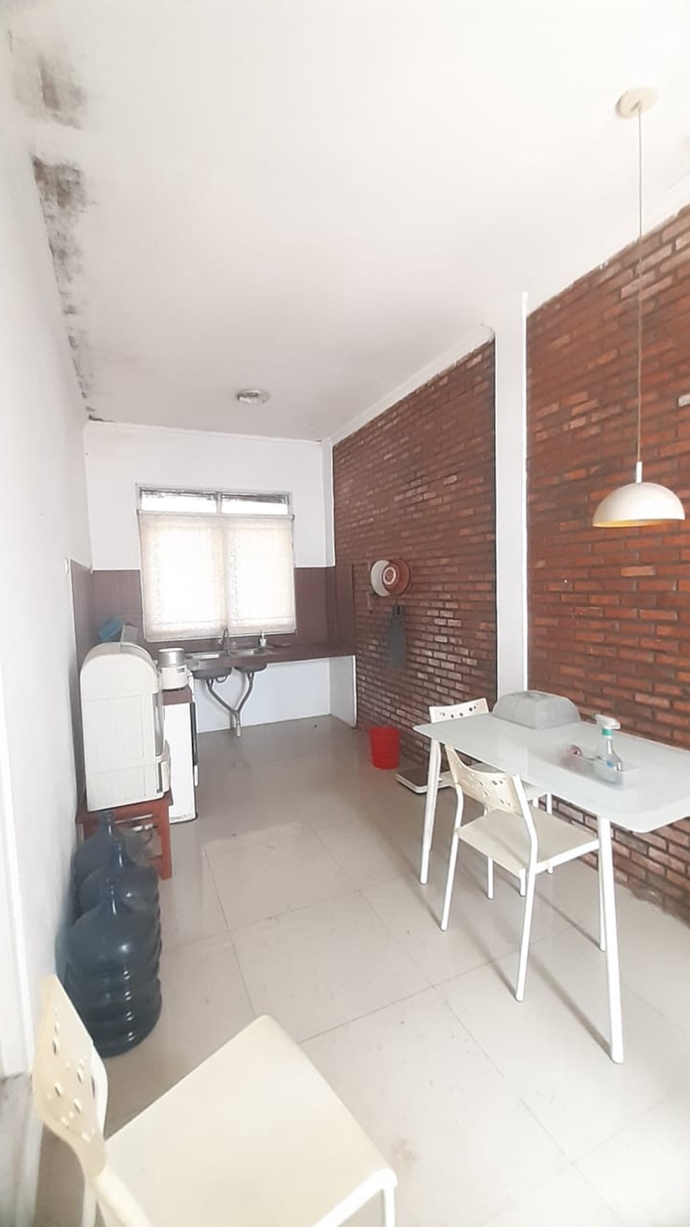 Rumah di Bukit Nusa Indah Ciputat
