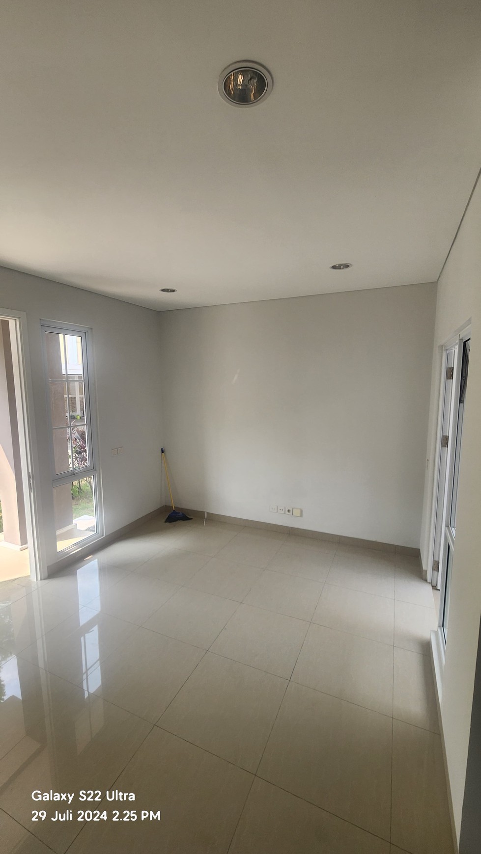 Termurah Rumah Baru di BSD City Nusaloka Dekat Tol